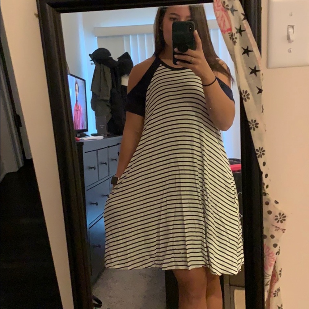 Open shoulder shift dress